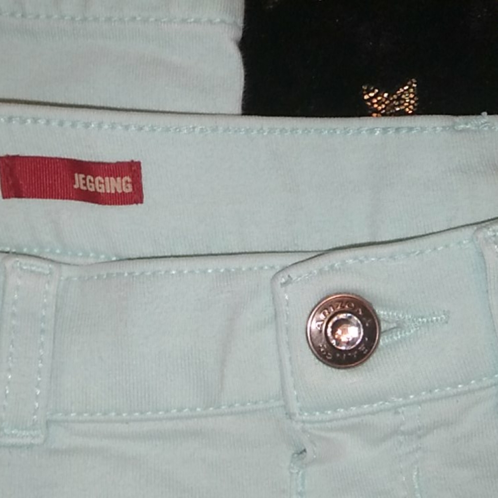 Pants - Picture 4 of 4